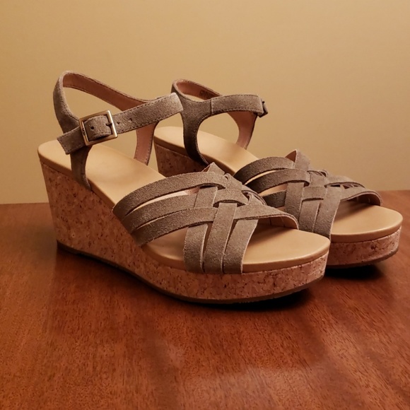Ugg uma wedge Clearance